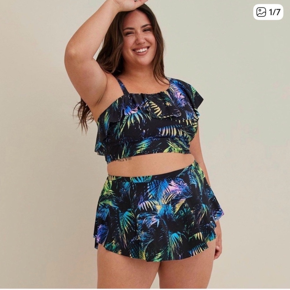 Torrid High-Rise High-Low Swim Skirt With Brief Size 1 - Picture 2 of 6